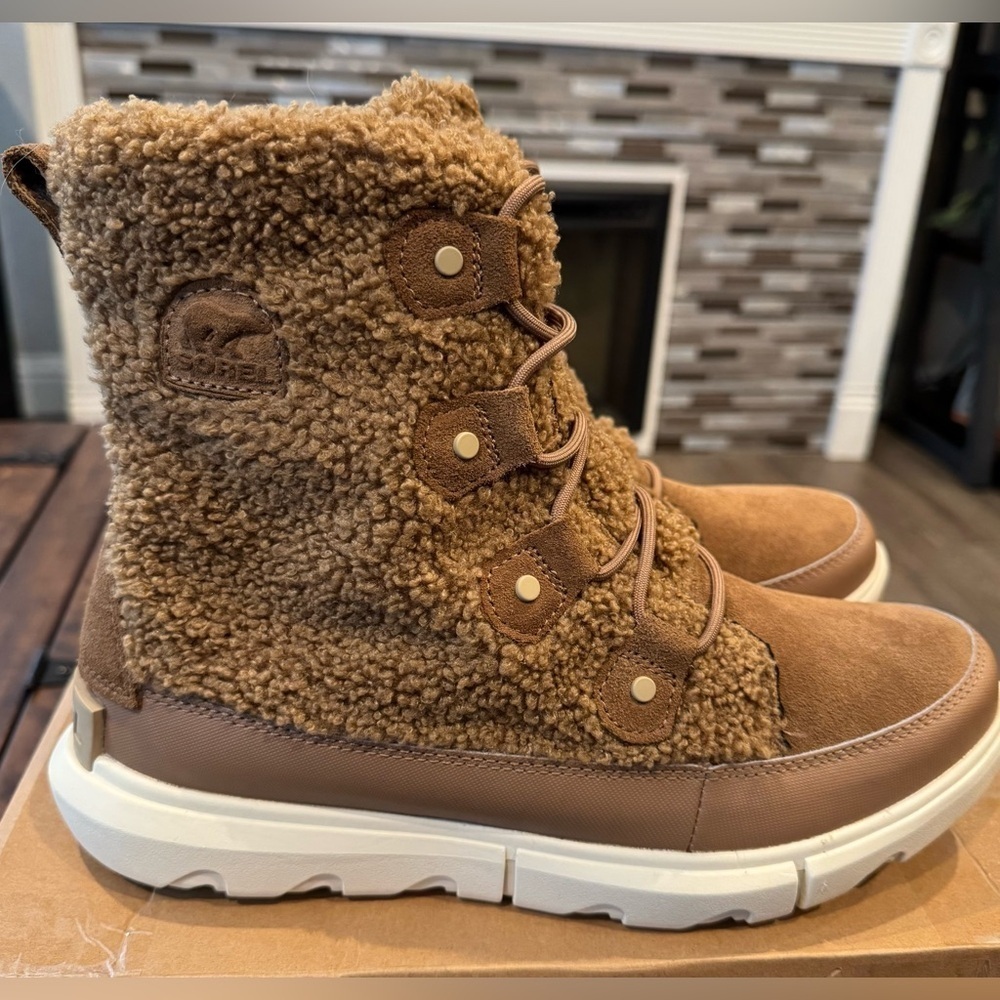 Sorel Explorer ll Joan Cozy Boot